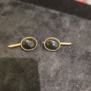 Source Unknown Gold Tone Black Stone Men’s Cufflinks